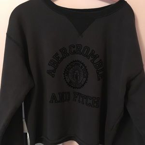 Abercrombie and fitch oversized cropped sweatshirt